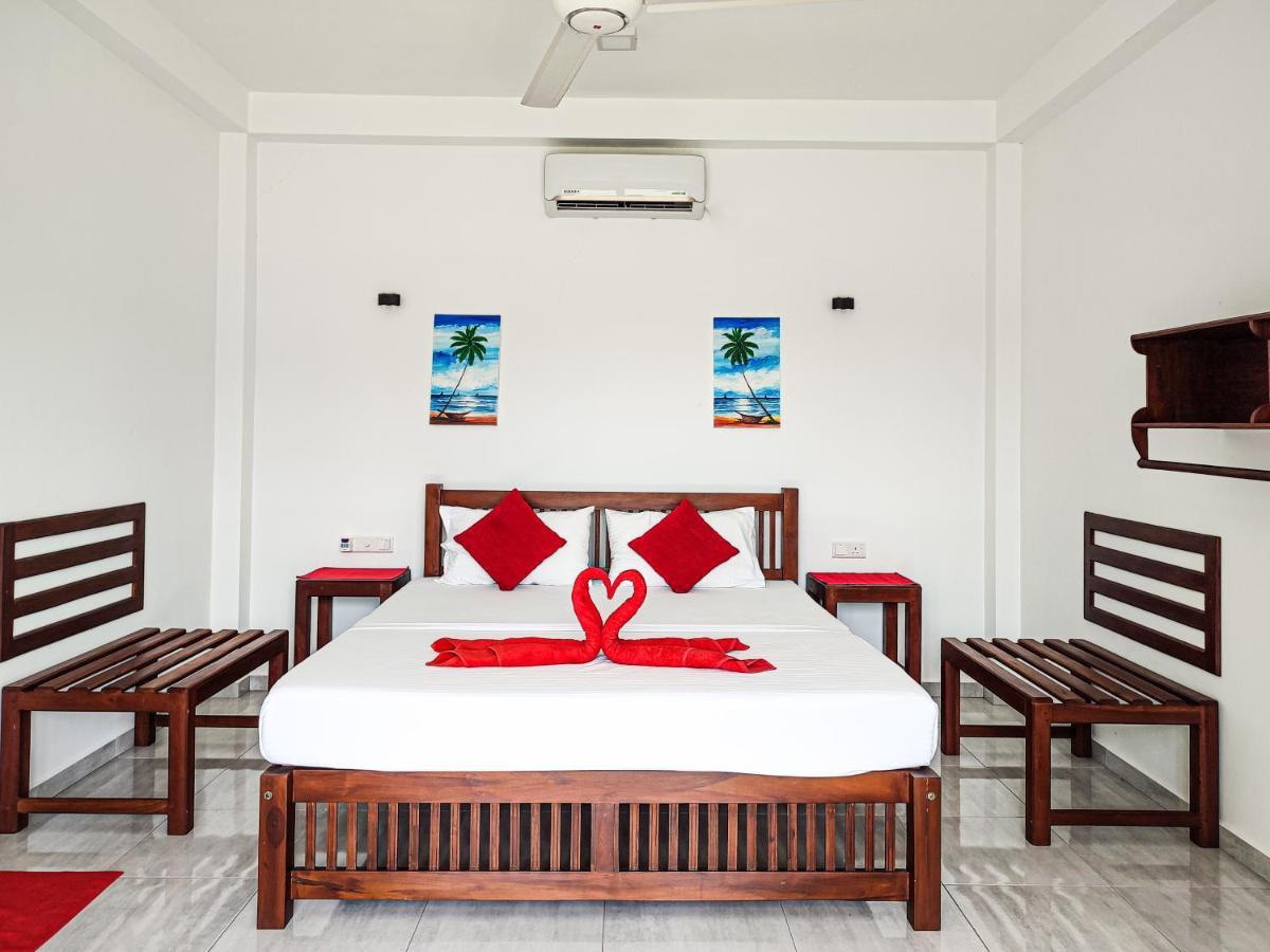 Villa Red Pool Hikkaduwa Exteriér fotografie