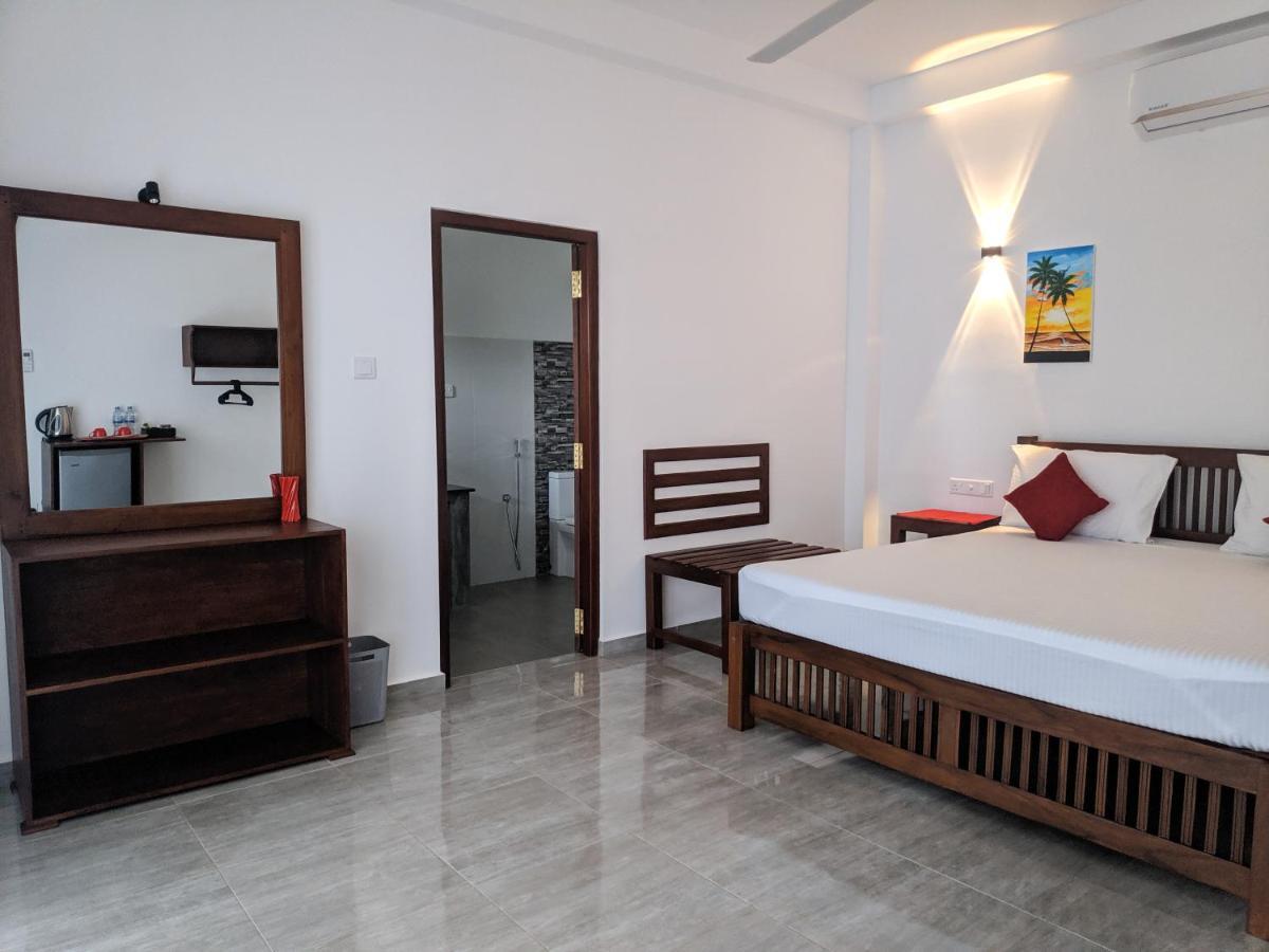 Villa Red Pool Hikkaduwa Exteriér fotografie