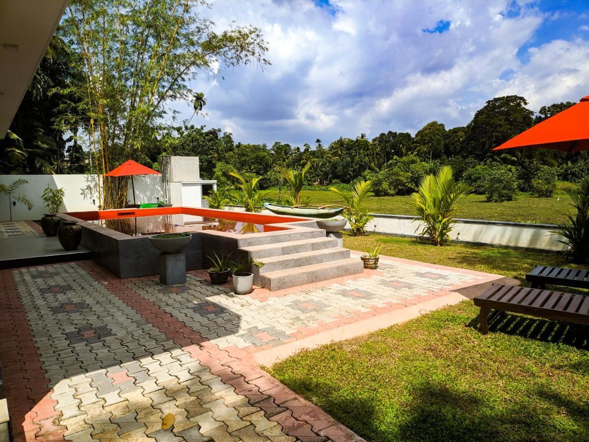 Villa Red Pool Hikkaduwa Exteriér fotografie